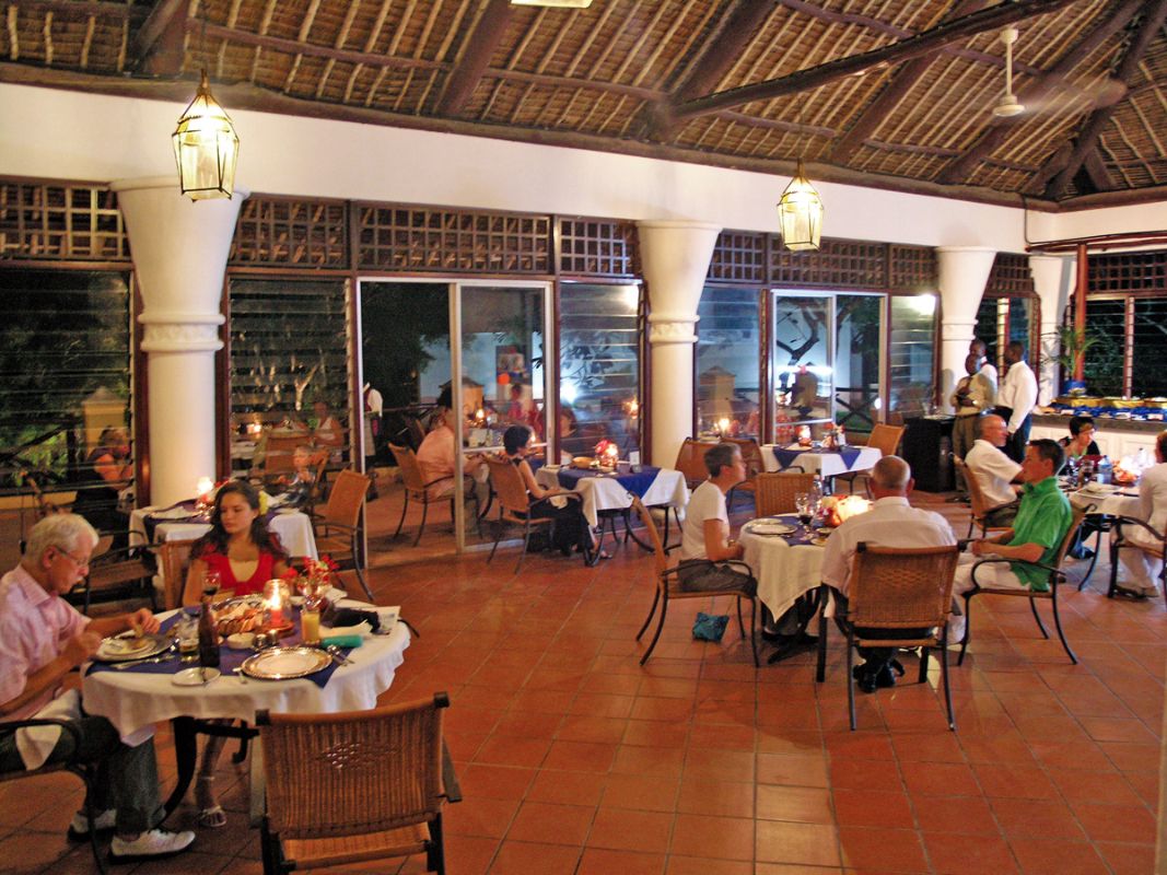 Leisure Lodge Beach & Golf Resort