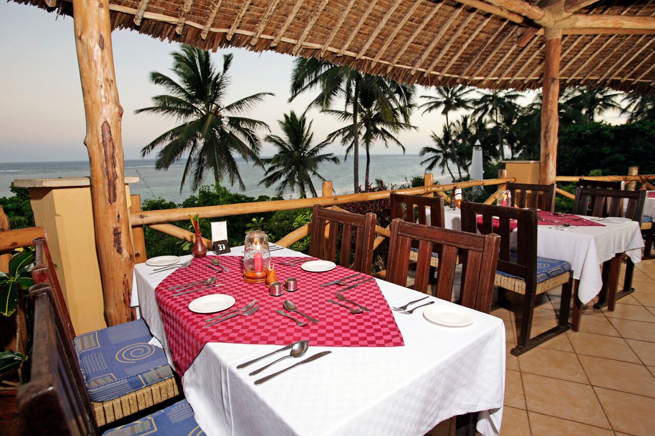 Leisure Lodge Beach & Golf Resort